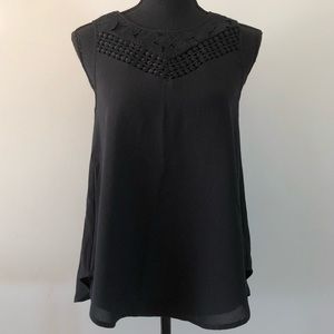 Women’s Dex Black Slit back sleeveless crochet top size XS
